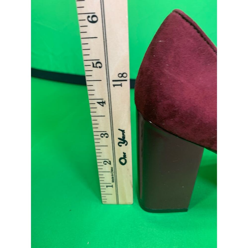 Calvin Klien Burgandy Chunky Heels Size 7 - Picture 9 of 9